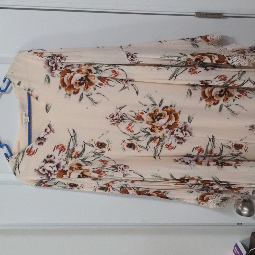 Cato's mini dress with lace trimmed bell sleeves